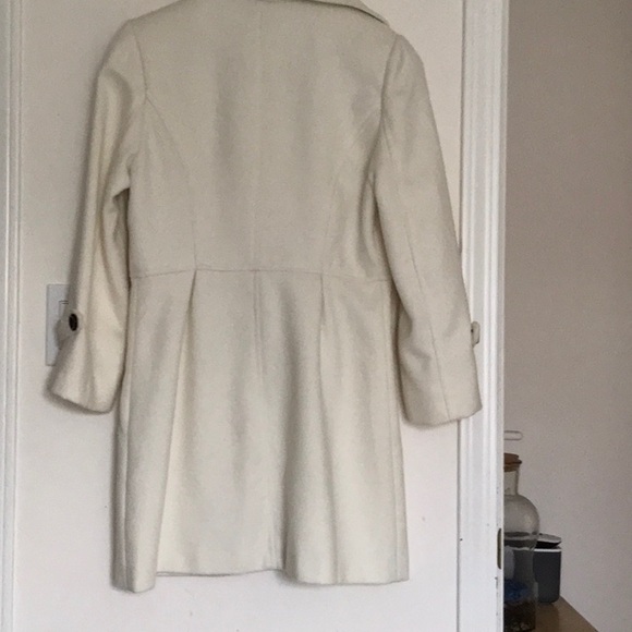 Coat - Picture 2 of 4
